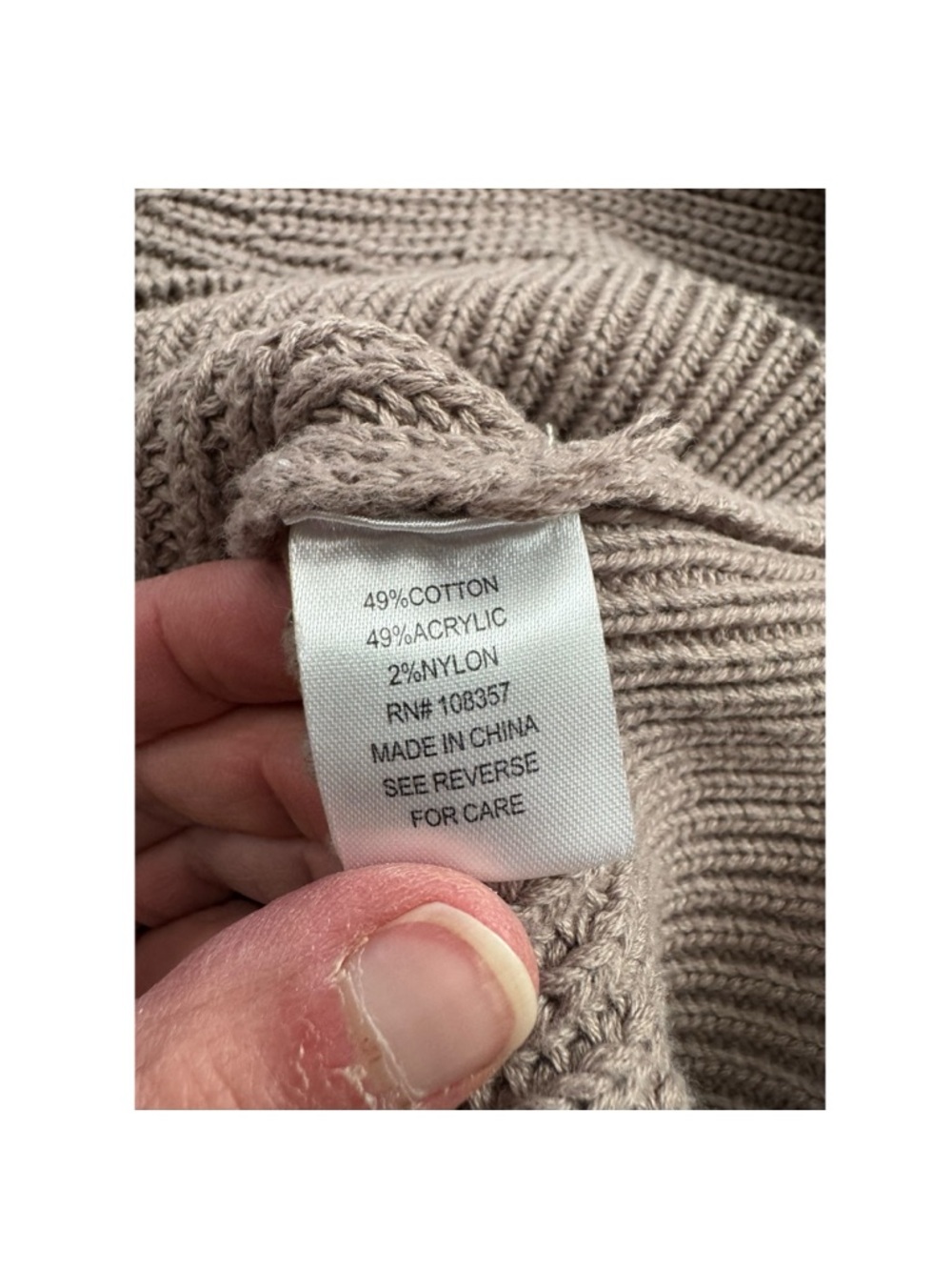 EVEREVE | Ava Classic Knit Pullover Sweater in Mauve Mushroom (Beige), Small - Picture 8 of 13